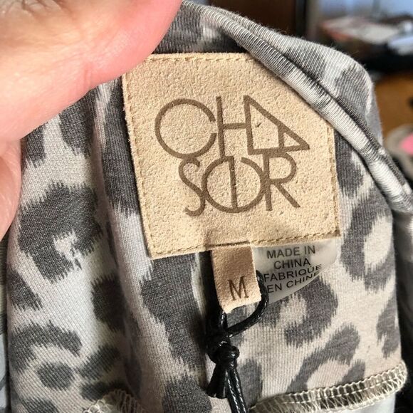 NWT Chaser Quadrablend Mob Wife Lace Up Back Leggings Animal Print Gray - M - Picture 11 of 11